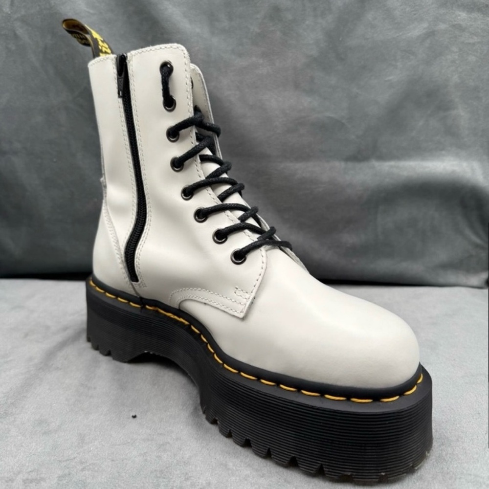 Dr. Martens Jadon Platform Boots Women’s US 8 White Smooth Leather Side Zip - Picture 7 of 11
